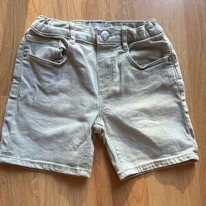 Zara boy light green jean denim shorts size 3/4